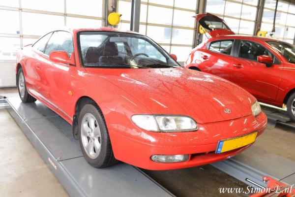 Taxatie Klassieker Mazda MX-6 1992  16V(1).JPG