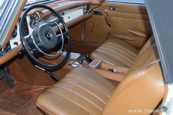 Taxatie Klassieker  Mercedes 1969 W113 280SL (2).JPG