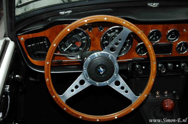 Taxatie Klassieker Triumph 1966 TR4A (2).jpg