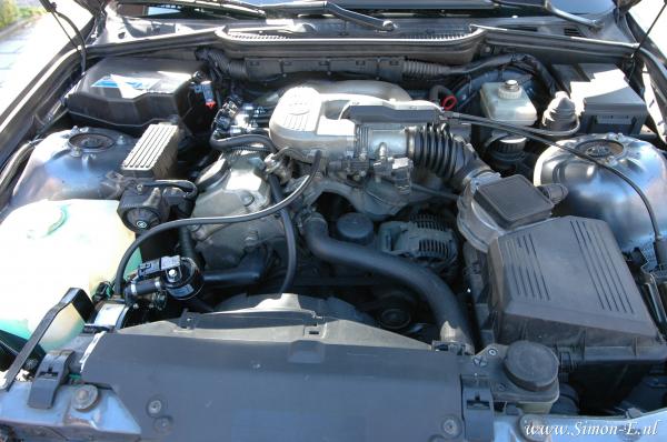 Taxatie Youngtimer BMW E46 316i Touring 1998 (3).JPG