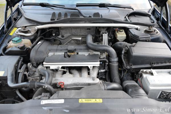 Taxatie Youngtimer Volvo 2000 C70 2.0 Cabriolet (3).JPG