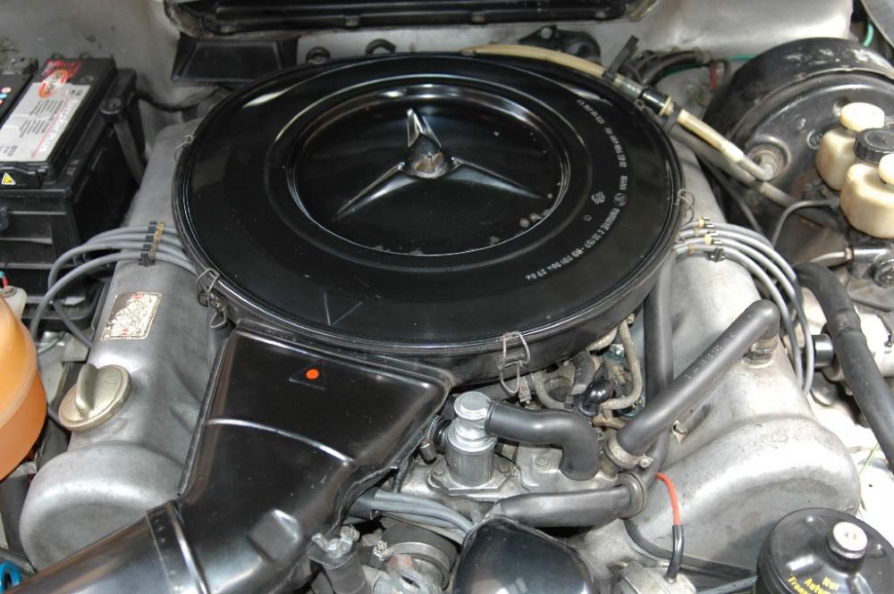 Mercedes-Benz R107 450Sl [1973] (14).JPG