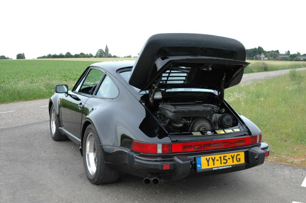 Porsche 911 Turbo 1986 (11).JPG