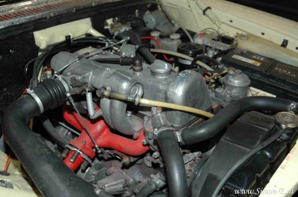 Taxatie Klassieker Mercedes W115 220D 1973 3 MA.jpg