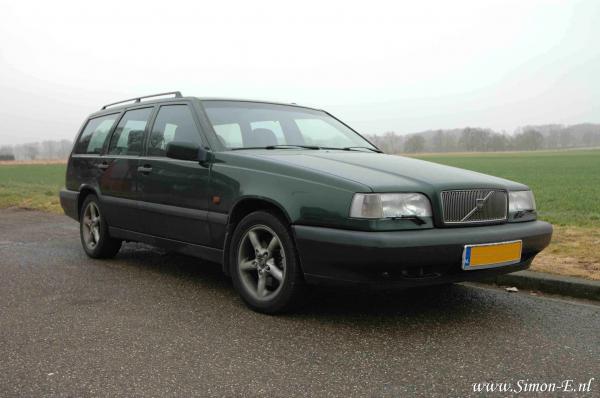 Taxatie Youngtimer Volvo 1996 850 TDI (1).jpg