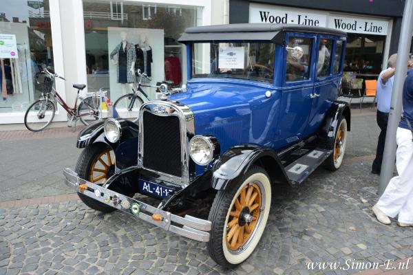 2014 Geleense Oldtimer Parade (25).JPG