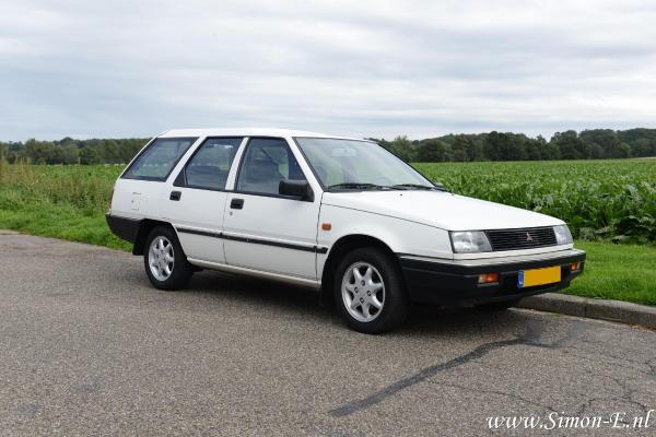 Taxatie Youngtimer Mitsubishi 1992 Lancer Wagon  (1).jpg