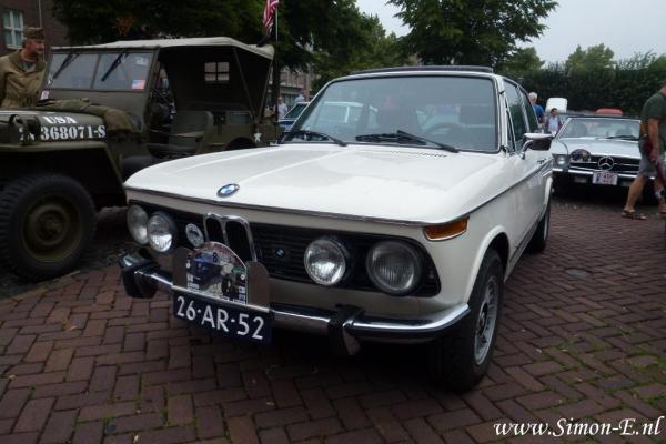 BMW 2002 Touring [1974] (3).JPG